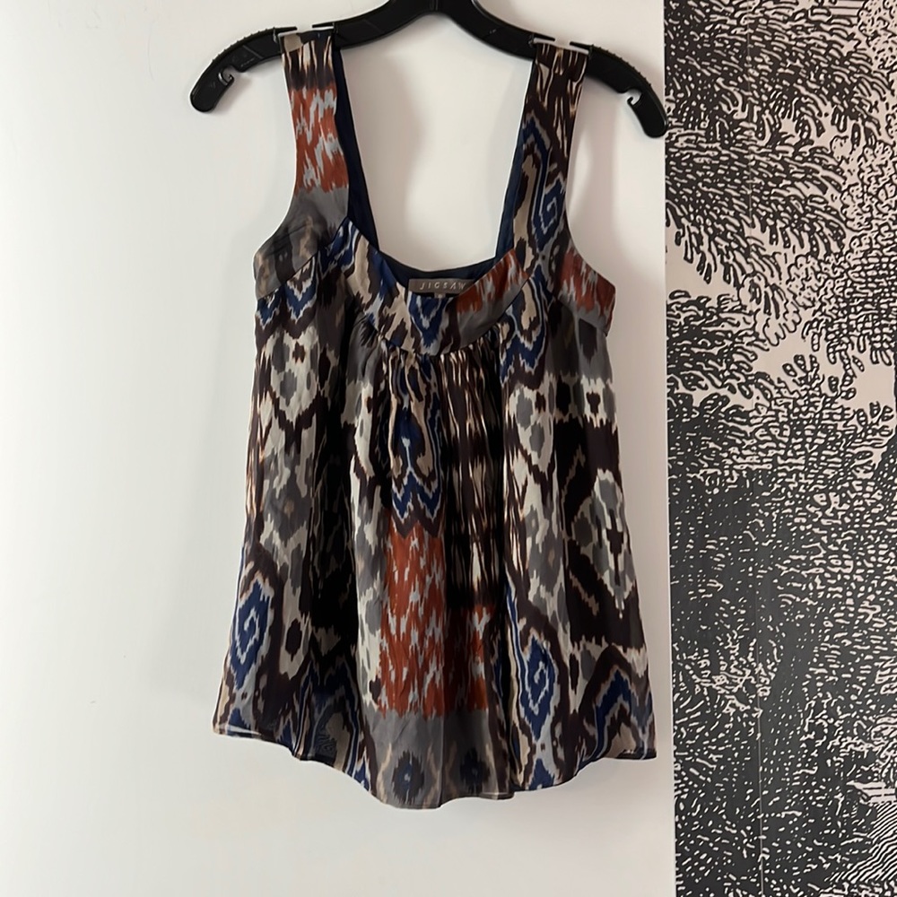 Jigsaw European size 8 silk top